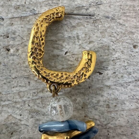 Vintage 80s Hammered Gold Tone With Stacked Dangle Earrings - Picture 2 of 6